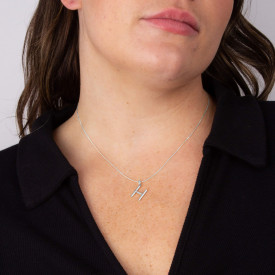 Stříbrný přívěsek Písmeno H