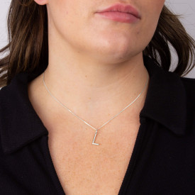 Stříbrný přívěsek Písmeno L